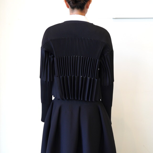 CFCL(V[GtV[G) ACCORDION CROPPED CARDIGAN #CF010KE208JP00(4)