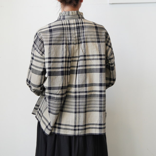 maison de soil(]h\C) FRILL COLLAR BACK PINTUCK SHIRT #INMDS25731(4)