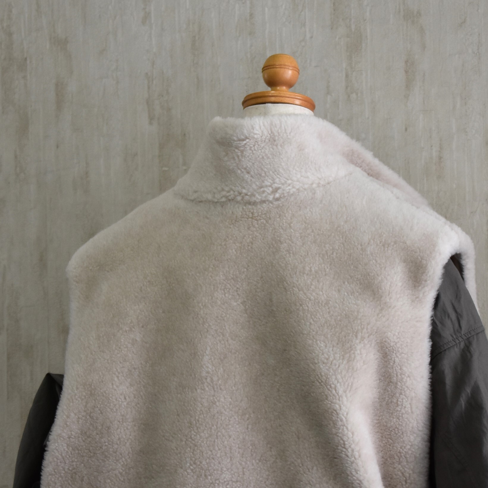 TOUJOURS(gDW[) / High Neck Over Vest #TM43VS01-AA(4)