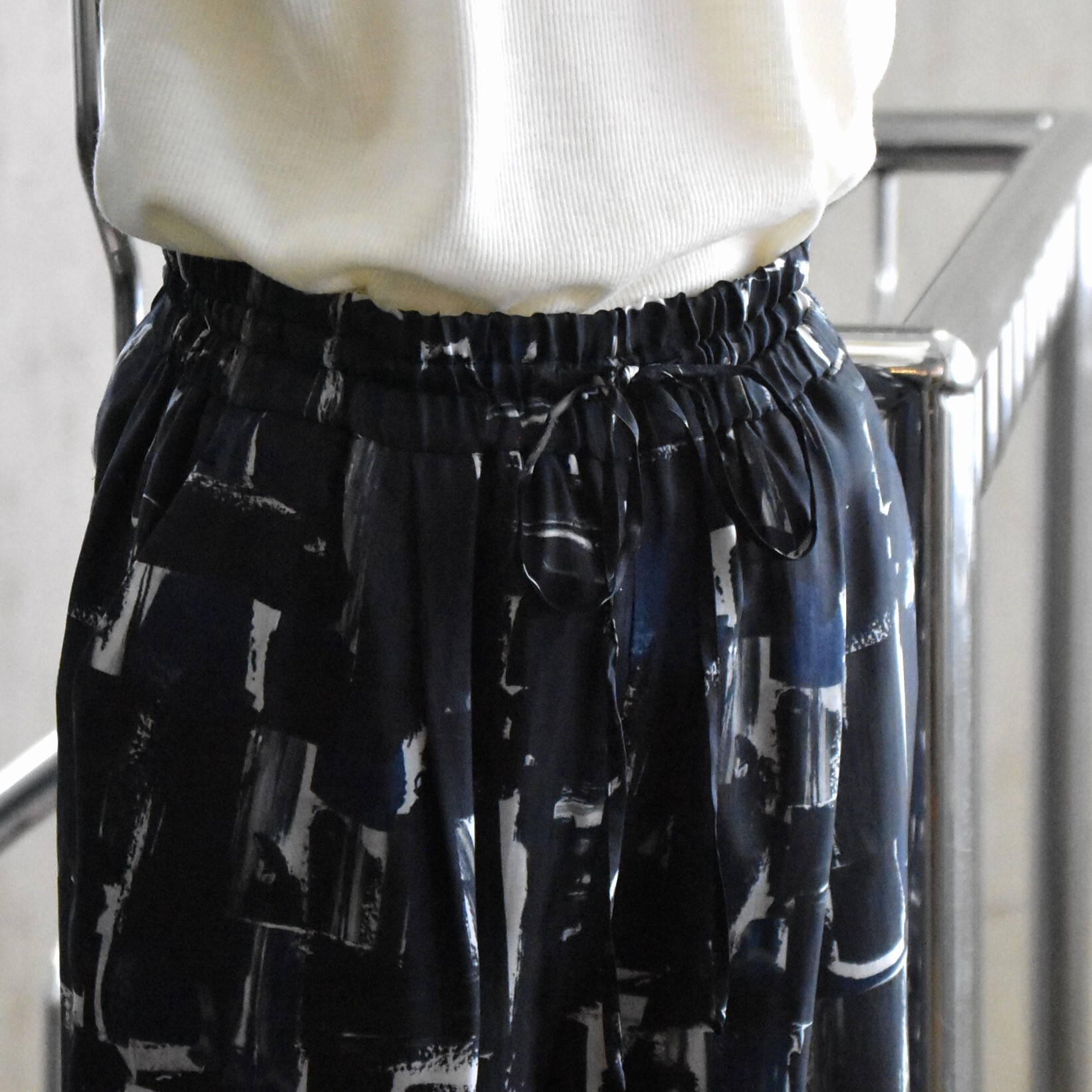 SACRA (TN) / BRUSH PAINTING PANTS #125510112-AA(5)