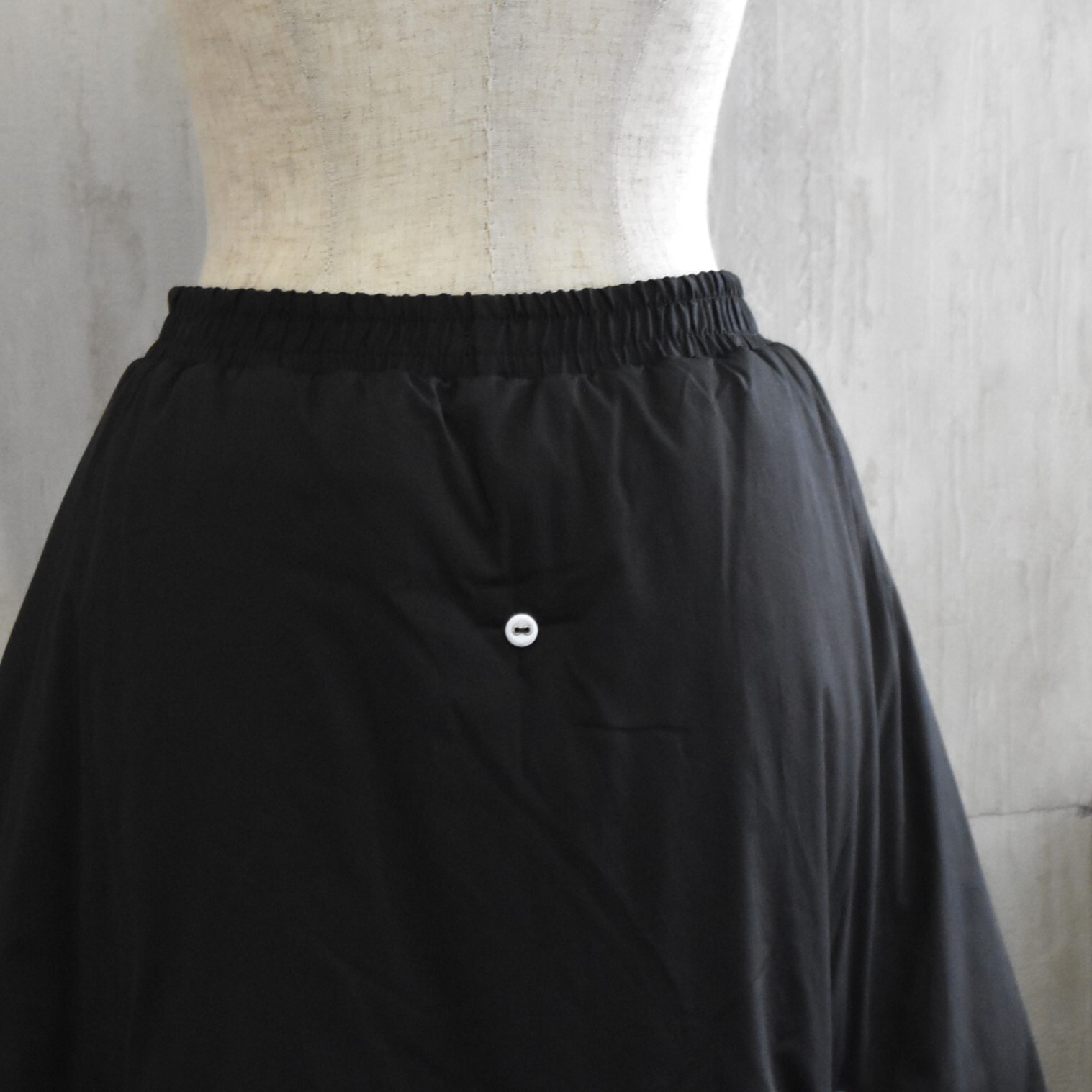 Whiteread (zCg[h) / PADDED SKIRT #WR070-AA(5)