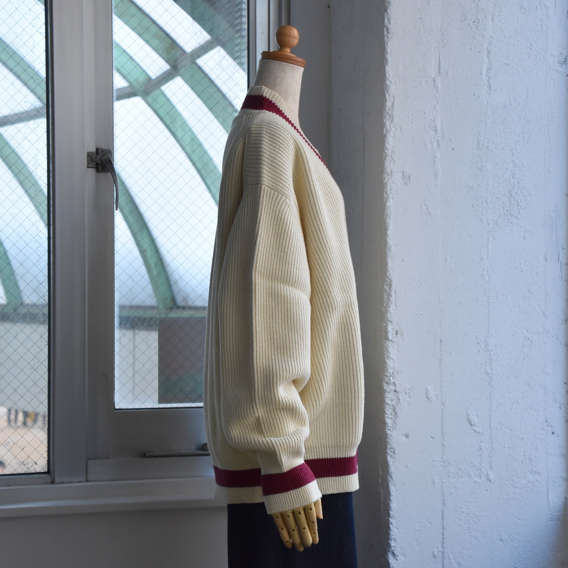 SOFIE D'HOORE(ソフィードール) / 3ply V-neck contrast color sweater【2色展開】(6)