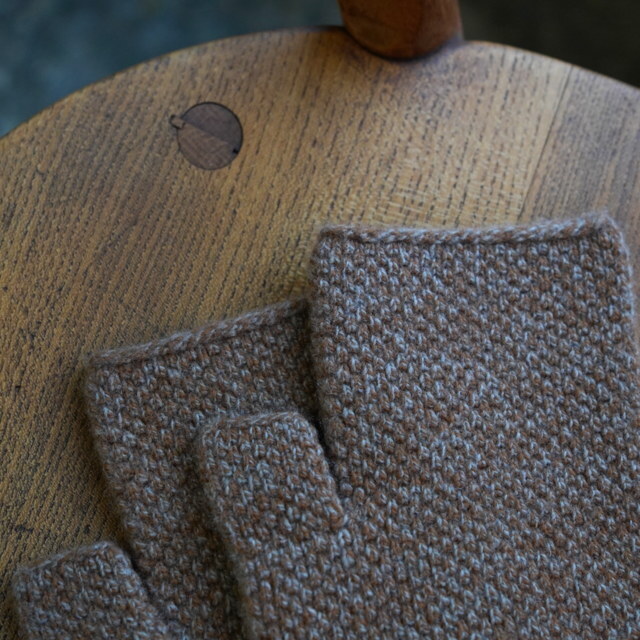 hikaru noguchi(qJ mO`) TUCK STITCH OPEN MITTENS #TUCK(6)