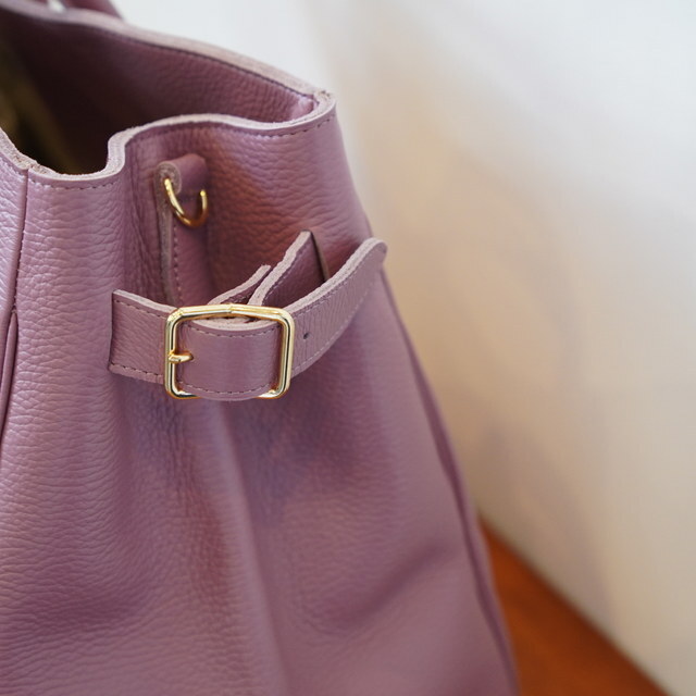 YOUNG&OLSEN(OAhI[Z) EMBOSSED LEATHER BELTED TOTE M#YO2503-GD012(6)