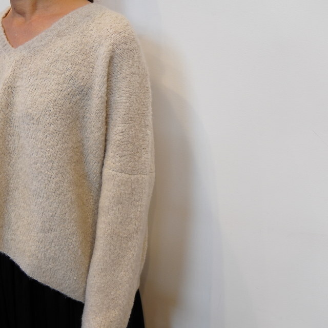 humoresque([XN) CASHMERE BOUCLE V-NECK #MA0202(7)