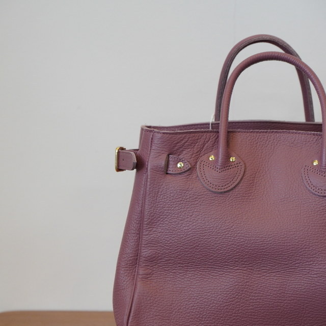 YOUNG&OLSEN(OAhI[Z) EMBOSSED LEATHER BELTED TOTE S#YO2503-GD011(7)