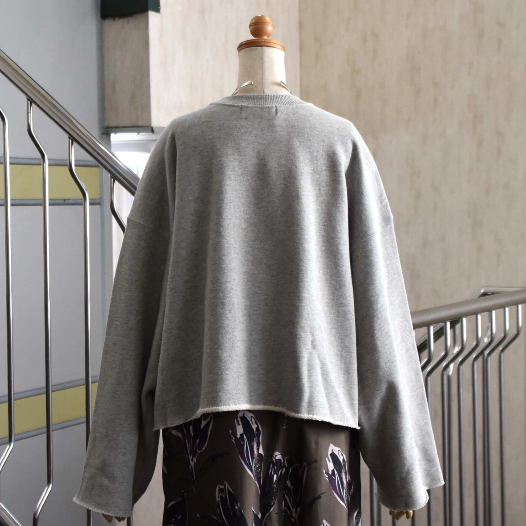 SACRA (TN) / PREMIUM FLEECE CROPPED TOPy2FWJz #125550091-AA(7)