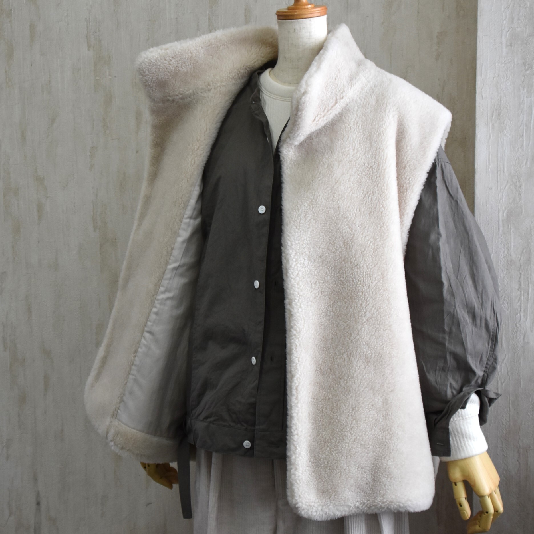 TOUJOURS(gDW[) / High Neck Over Vest #TM43VS01-AA(7)