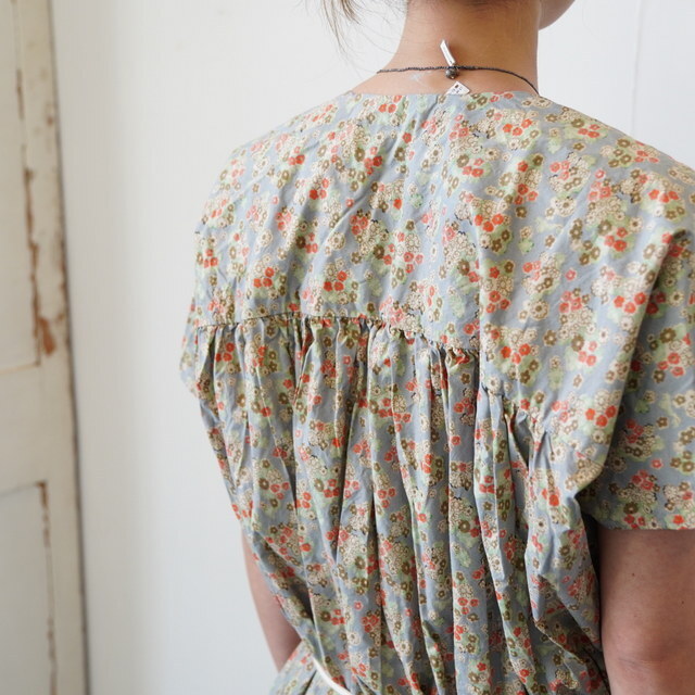 SONO(�\�m) DANTE DRESS Dusty Blue Floral #8043 26SS(7)