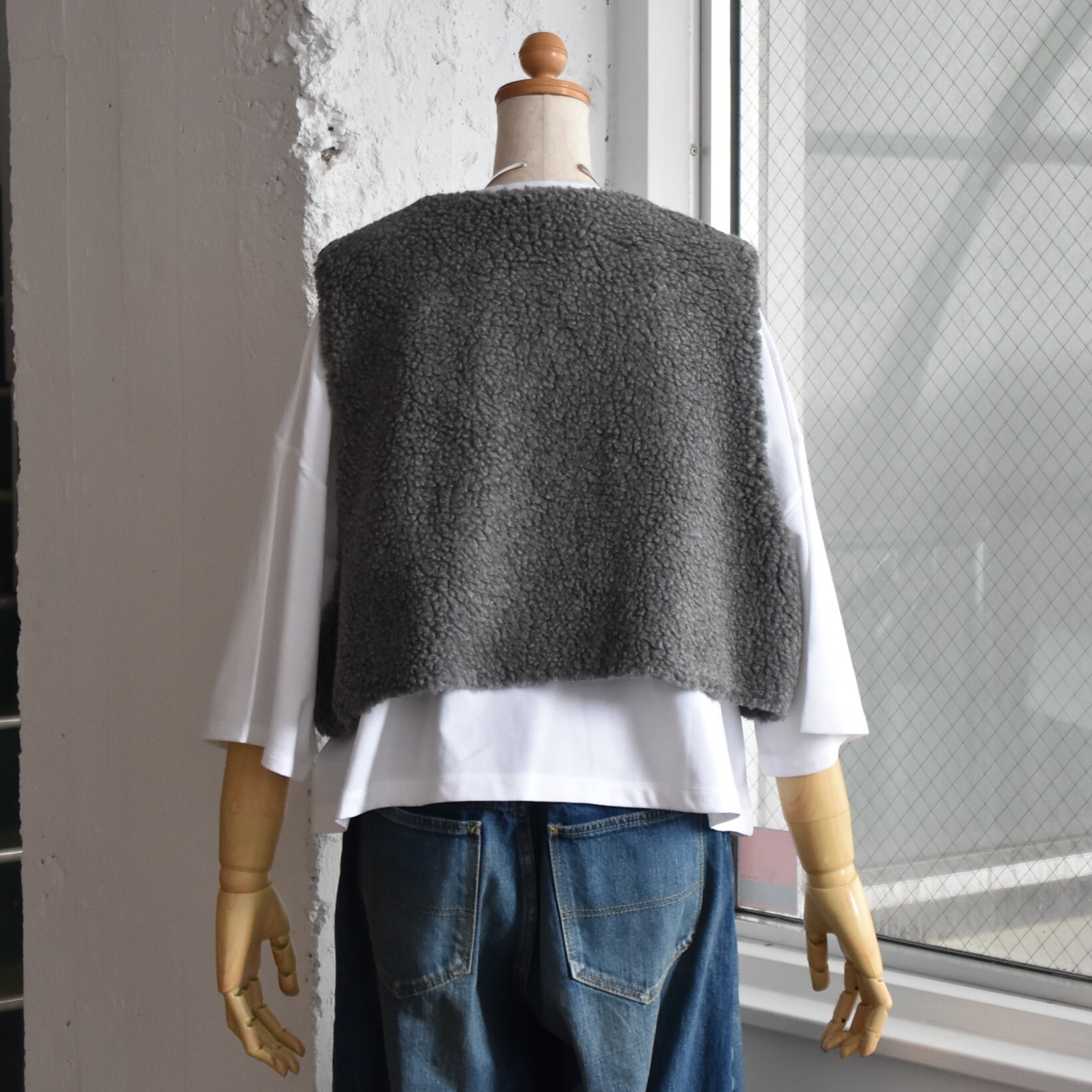 SACRA (TN) / POODLE FUR SHORT GILETy2FWJz #125505061-AA(8)