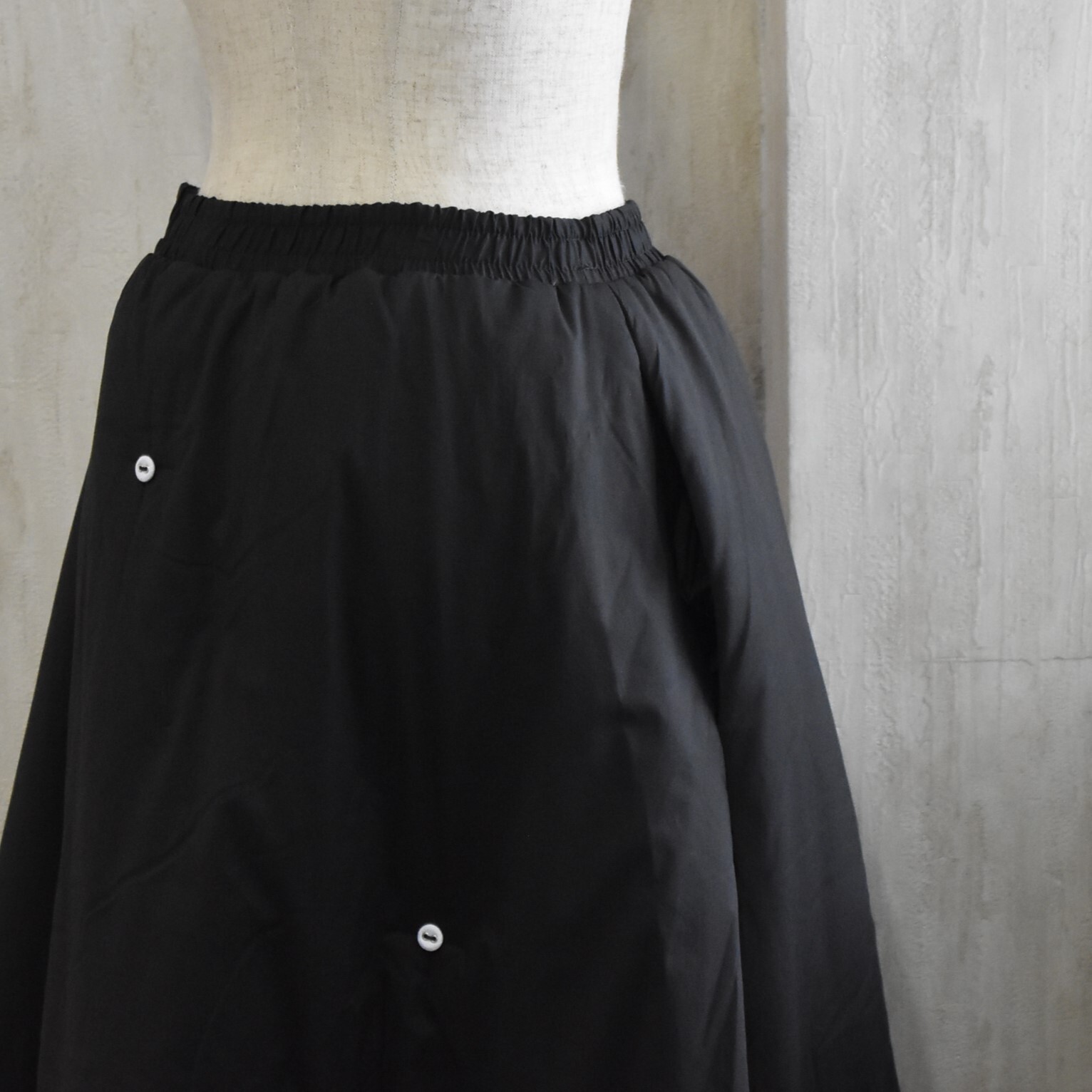 Whiteread (zCg[h) / PADDED SKIRT #WR070-AA(8)