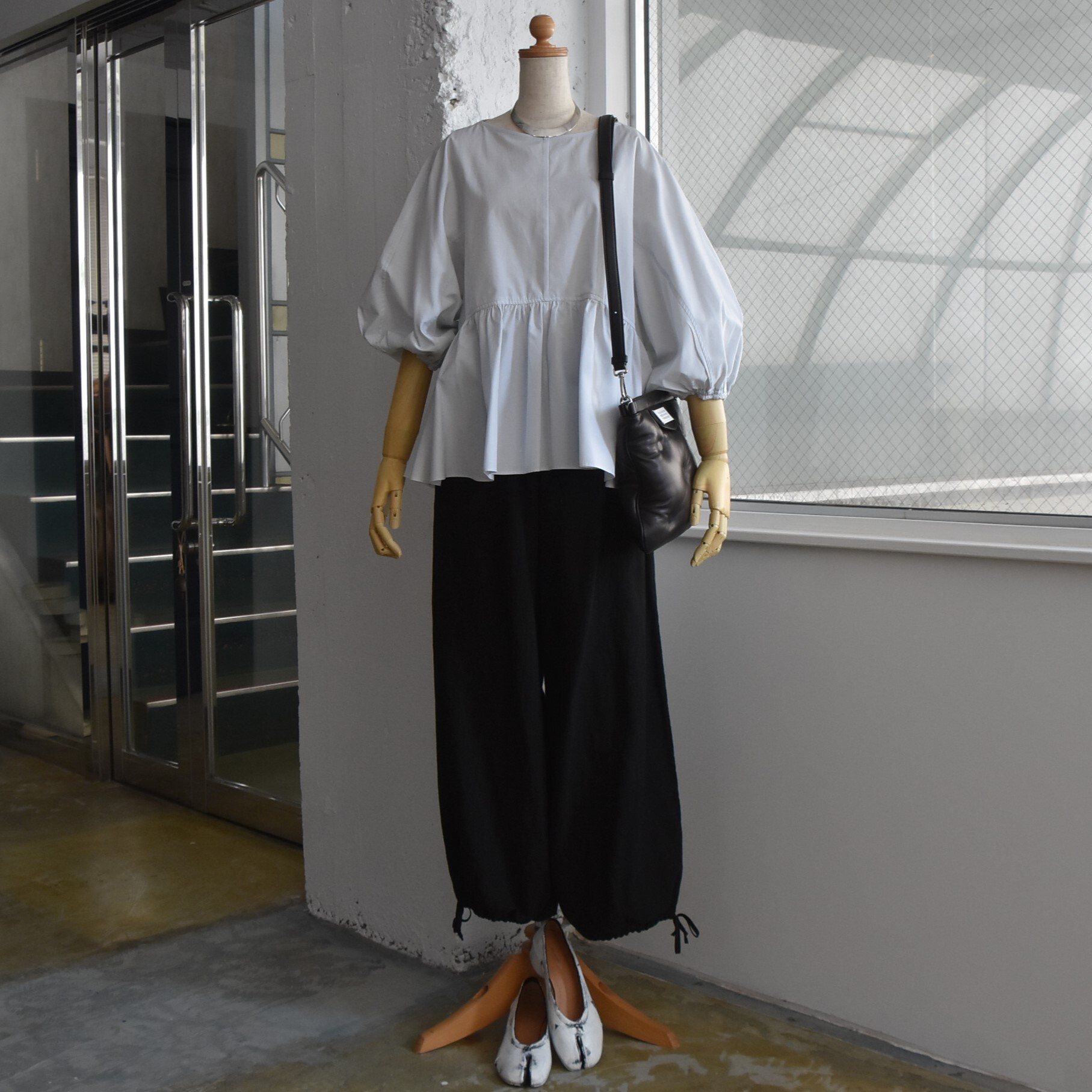 TENNE HANDCRAFTED MODERN(e nhNtebh_) / VOLUME SLEEVE GATHER PULLOVER #0019-25FW-AA(9)