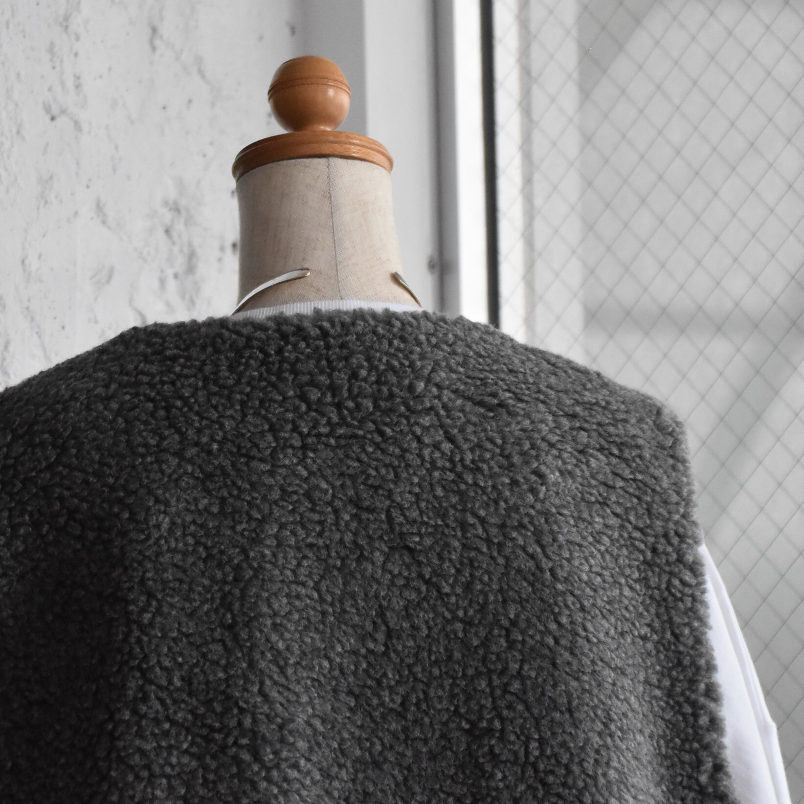 SACRA (TN) / POODLE FUR SHORT GILETy2FWJz #125505061-AA(9)