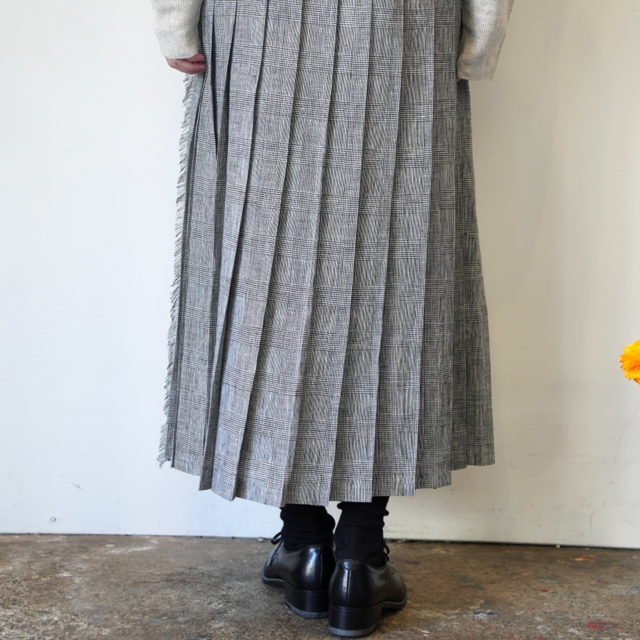 ONEIL OF DUBLIN(�I�j�[�� �I�u �_�u����) LOW WAIST PLEATS WRAP SKIRT LENGTH 80cm #NOD0901(9)