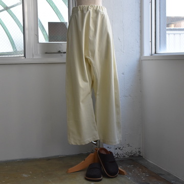 SOFIE D'HOORE(ソフィードール) / Loose fit crotch pants with drawstring【2色展開】
