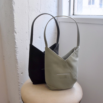 MM6 Maison Margiela / Wpj[Y EGG BAGy2FWJz#SB5WD0025-AA