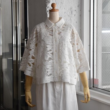 SACRA (TN) / LEAF RASCHEL LACE CROPPED SHIRTy2FWJz #125214071-AA