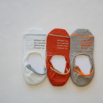 ANTIPAST (�A���e�B�p�X�g) / LETTER COVER SOCKS�y3�F�W�J�z #HA-17BS